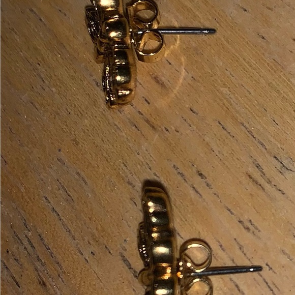 Avon Vintage Gold Plated Butterfly Earrings Set - Picture 3 of 3